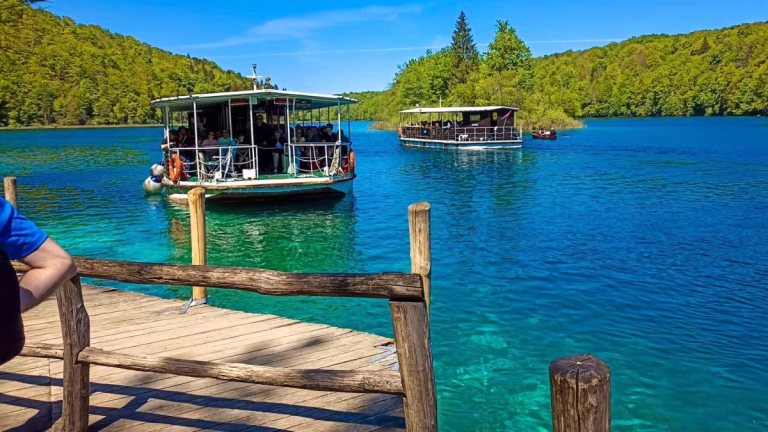 Plitvice Lakes with Boat Ride and Zadar Old Town Tour